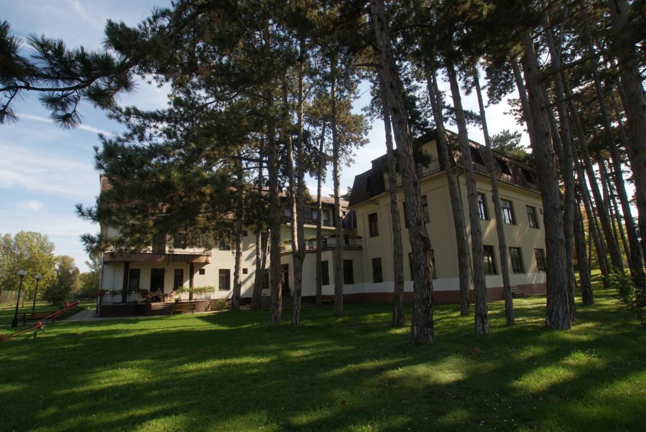 Hotel Stella Siófok Dış mekan fotoğraf