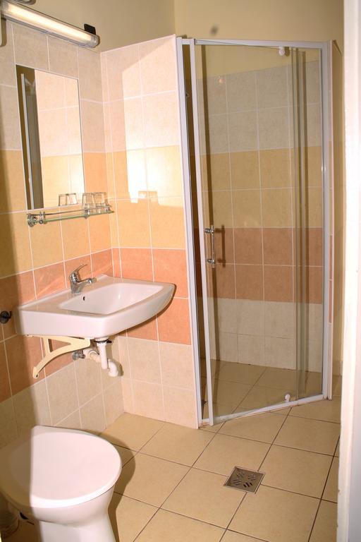 Hotel Stella Siófok Dış mekan fotoğraf