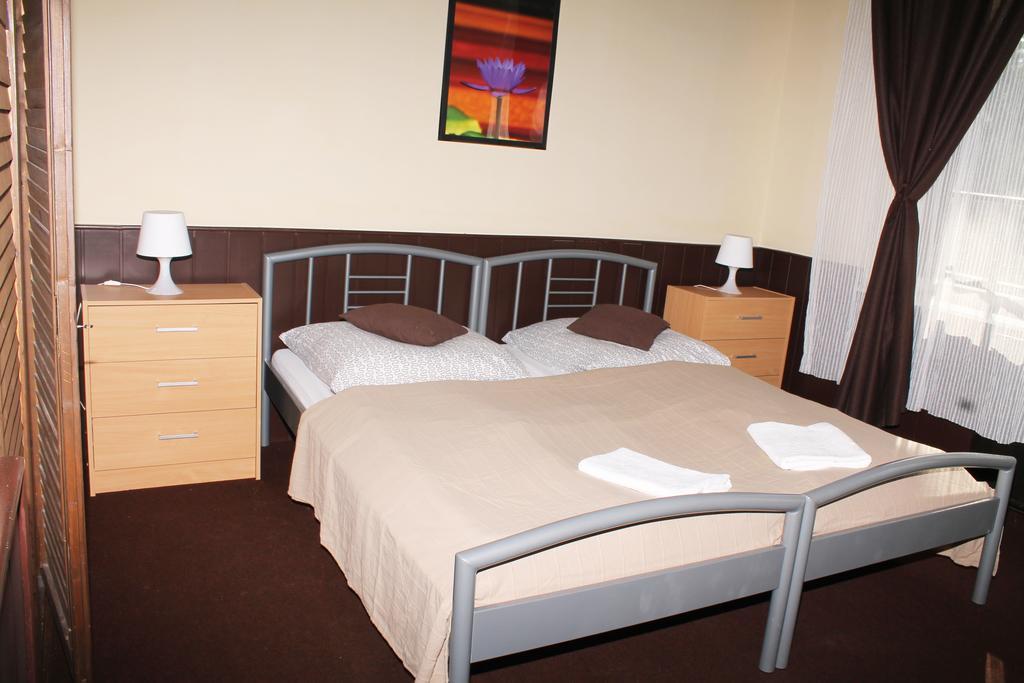 Hotel Stella Siófok Dış mekan fotoğraf